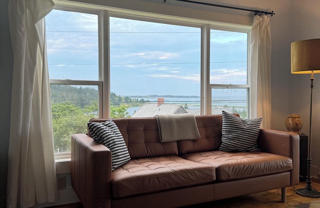 ¡Vistas impresionantes! South Shore 4BR cabaña en el Atlántico!