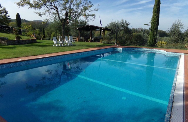 Casa de vacaciones con A/C, piscina privada, WIFI, TV, patio, mascotas permitida, aparcamiento