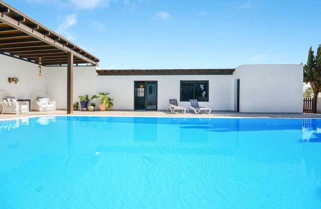 Impresionante Villa Nazoly con vistas a la montaña, Wi-Fi, Terraza