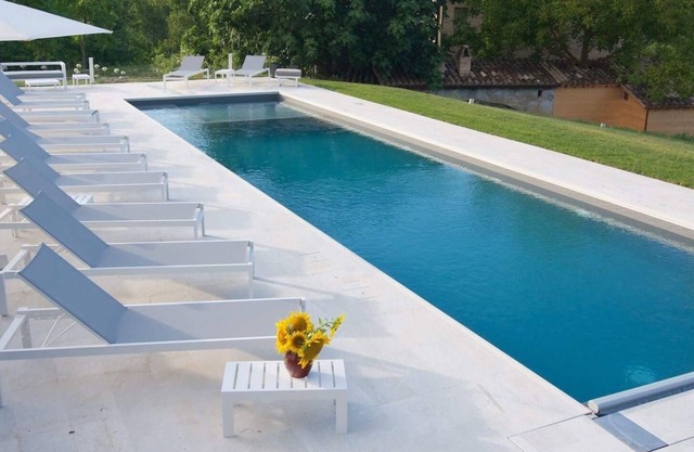 Impresionante villa con gran sala de yoga y piscina