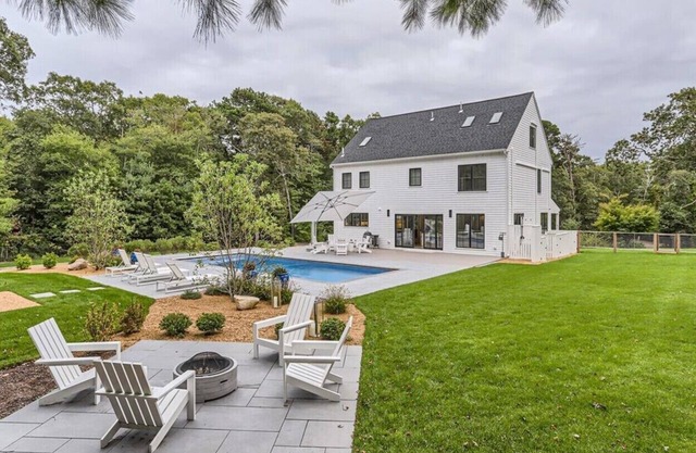 Stunning Vineyard Haven Retreat with Pool, Guest House & Prime Location
