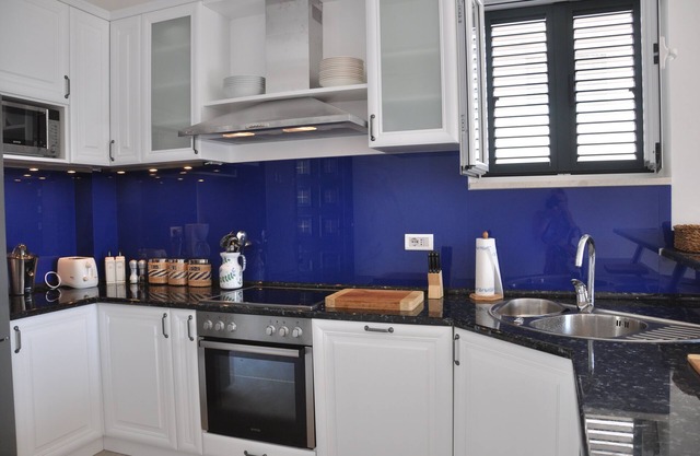 Stunning Waterfront Villa With Private Garden On Bay Of Kotor / Boka Kotorski