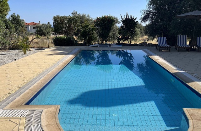 Stunningly tranquil Villa close to beaches and restaurants