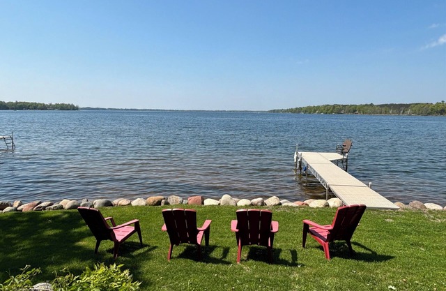 Sturgeon Lake cabin with great views