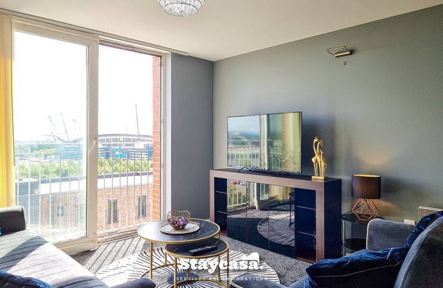 Stylish 1-Bed Apartment with Parking