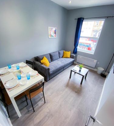 Stylish 1 Bedroom Flat in wood Green