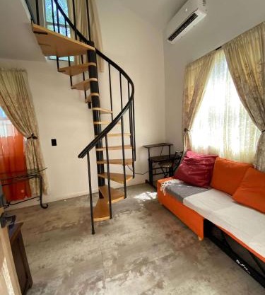 Stylish 1BR Near Downtown & UL - Perfect for Couples & Solo Stays