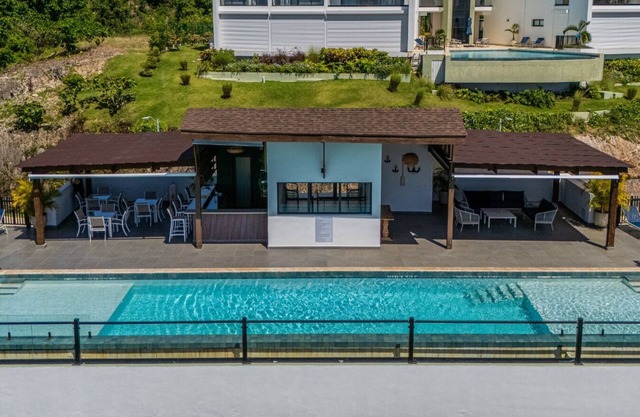 Stylish 2-BR Apt In Playa Bonita + Amazing Oceanviews