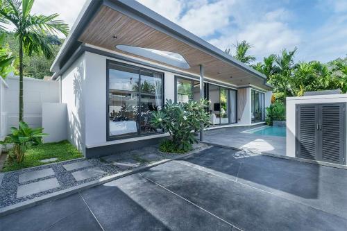 Stylish 2BR Aileen Villa w Private Pool