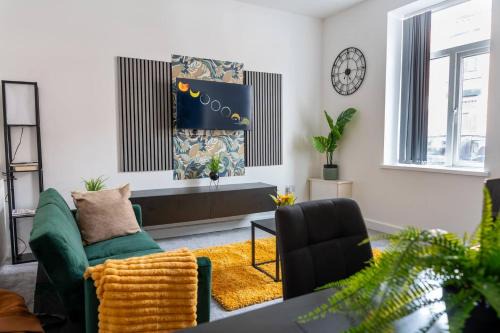 Stylish 3BR 18mins to Peak District,Free, Parking Wifi,Netflix ,Sky Sports