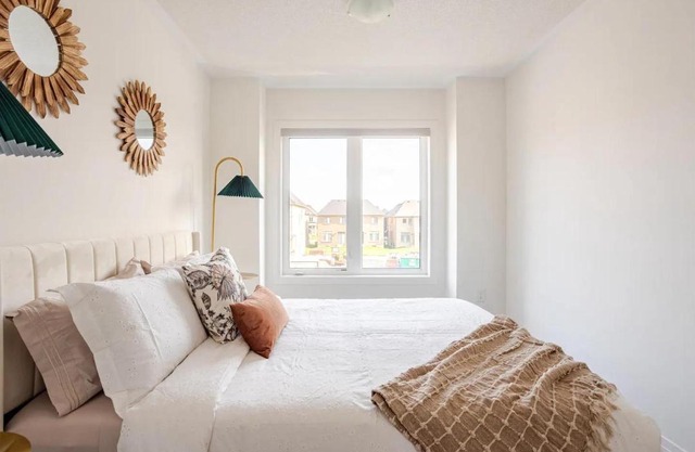 Stylish 4br Fast Wifi Sleeps 10