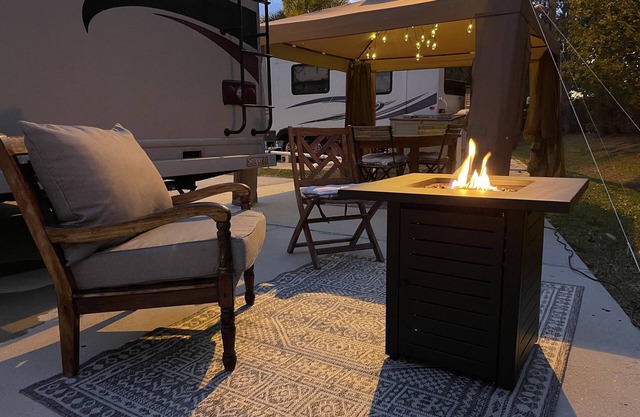Stylish and Comfortable RV in 55 plus Community