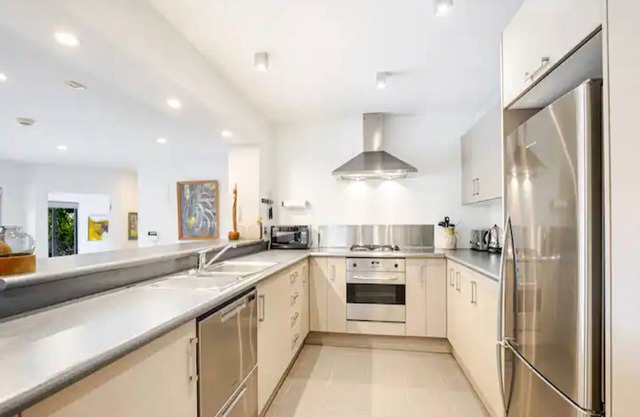 Stylish And Serene Living In Kohimarama