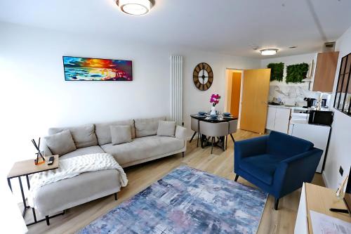 Stylish Apartment By Etihad Stadium with Free Parking