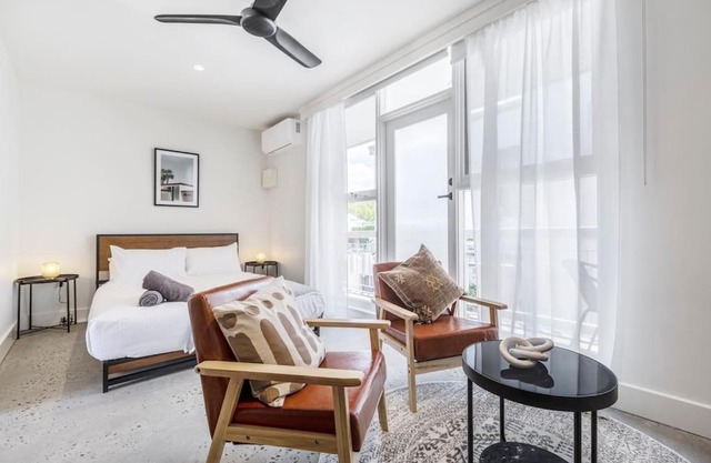 Stylish Apartment in Carlton - 6415