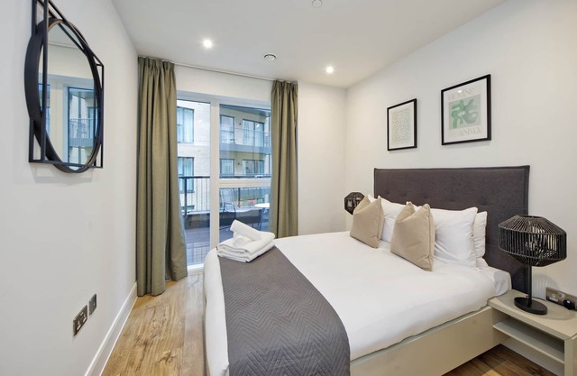 Stylish apartment on Colindale Avenue