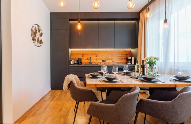 Stylish apartment with a sauna next to the slope