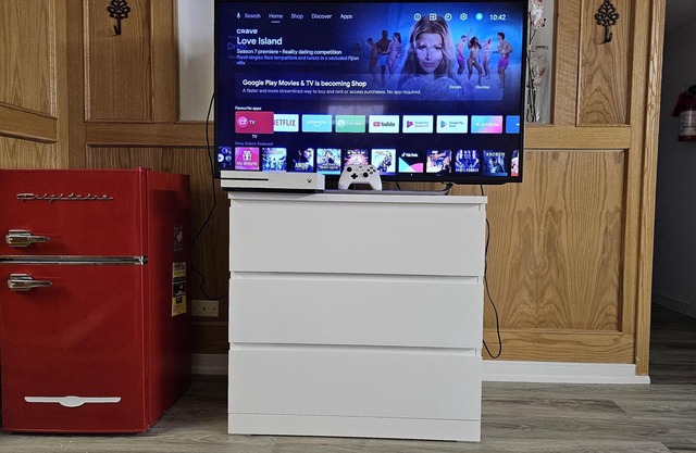 Stylish basement studio with everything you need for a comfortable stay!