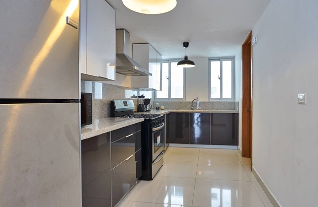 Elegante apartamento ubicado en el centro, gimnasio, terraza, jacuzzi