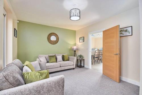 Stylish City Centre house - Parking & Garden