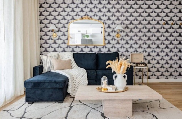 Stylish Condo Minutes from Downtown, SoCo, & Lake!