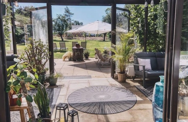 Stylish Country House with Spa – Sleeps 10