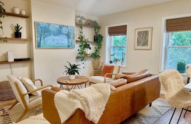 Stylish & Cozy Apartment near EWR w/King bed and Central AC