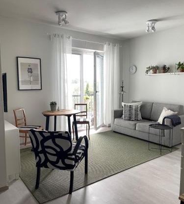 Stylish downtown studio apartment