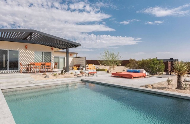 Stylish Escape on 10-Acres · Pool, Spa, Views! · JT Improper