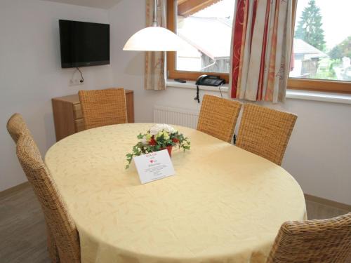 Stylish Flats in Uderns near Ski Lift