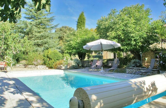 Casa Encantadora en Viens con Piscina Privada