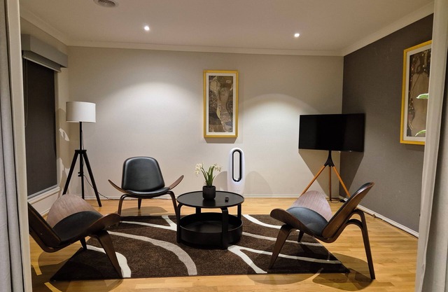 Stylish Home in Geelong for Large Family or Group