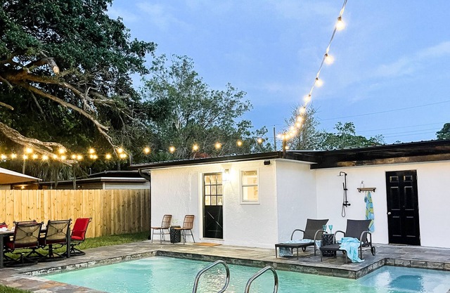 Stylish home near downtown & Siesta Key with private heated pool & workspace