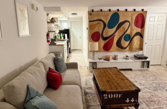 Stylish Jersey City 1BR w/ Fast NYC Commute & Family-Friendly Vibe