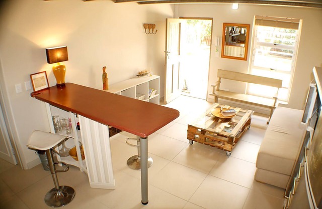 Elegante Loft / dúplex en zona residencial, bien equipado, cerca de los servicios locales.