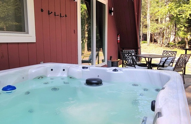 Stylish Magazine-Worthy A-frame w/ Hot tub, Firepit, Game Rm in East Stroudsburg