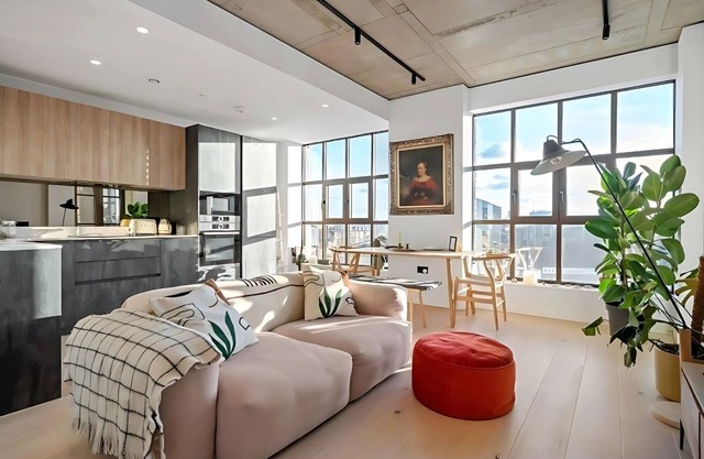 Stylish Modern Apartment Near Victoria Park