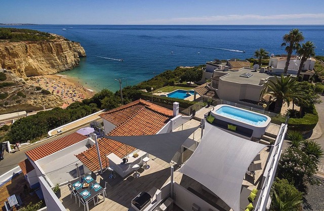 Stylish & Modern Carvoeiro Villa | 2 Bedrooms | Villa Benagil | Stunning Views & Roof Terrace with Private Heated Pool | Algarve