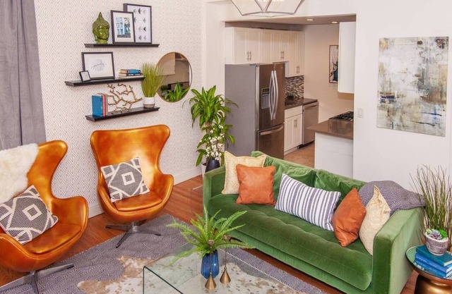 Stylish Modern Home | near South End