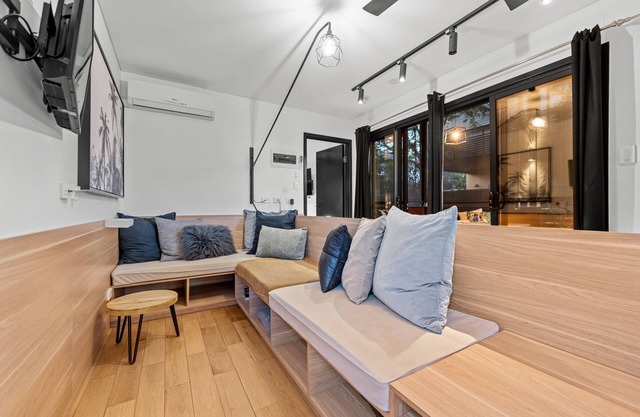 Stylish New Farm Apartment with Courtyard