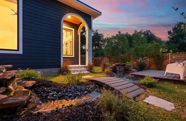 Stylish New Home w/ Zen Vibes