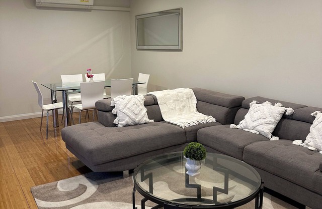 Stylish Retreat in the Heart of Coburg