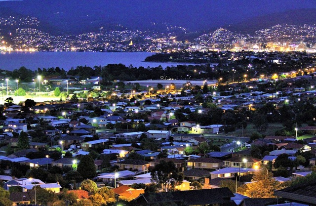 Elegante apartamento de 2 dormitorios con vistas espectaculares de Hobart, estacionamiento, wifi gratuito