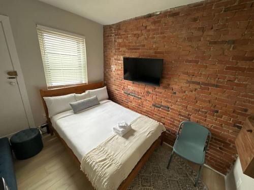 Stylish South End Studio