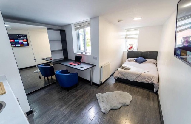 Stylish Studio for short term near the City!