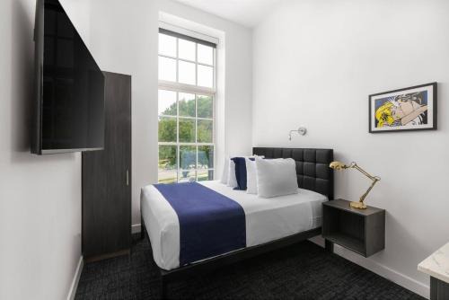 Stylish Studio in Historic Boston #208