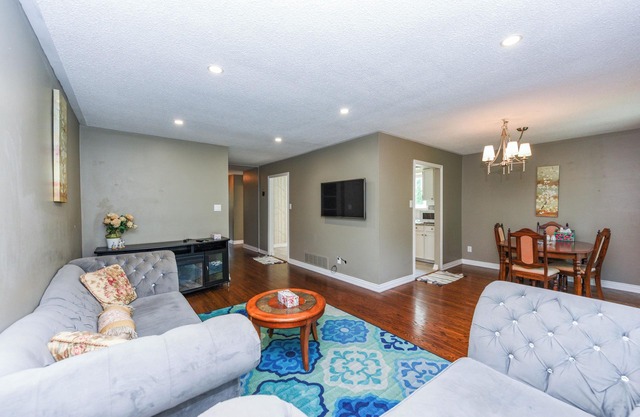 Stylish Suburban 3BR Bungalow