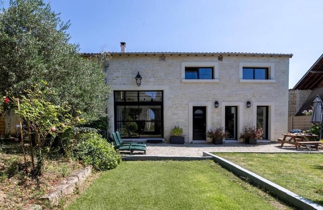 Stylish Troglodyte Home