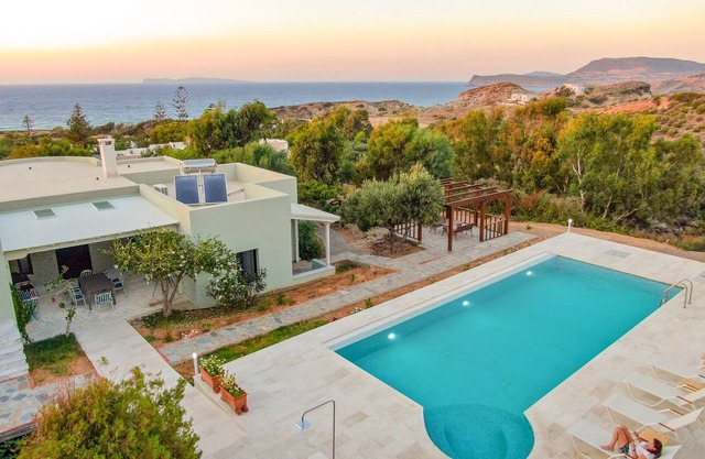 [NUEVO] Villa Manika - 3HAB 3BA - Piscina privada - Aislado - Todos los baños en suite