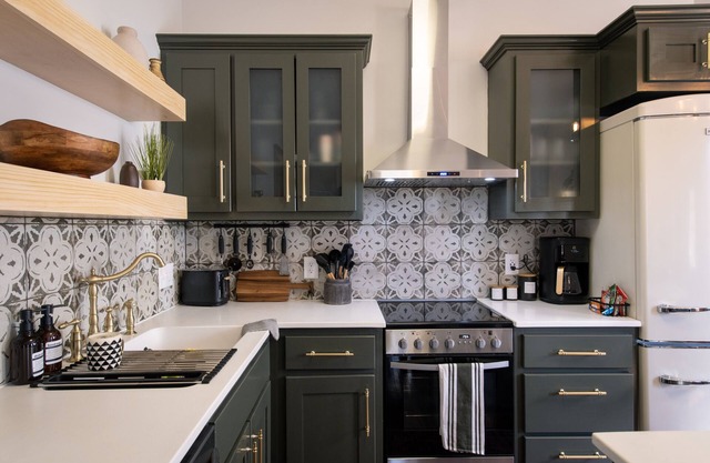 Stylishly Renovated 2BR Home Near Downtown & Zoo